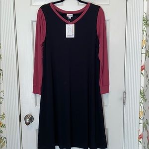 🌺NWT LULAROE EMILY DRESS🌺